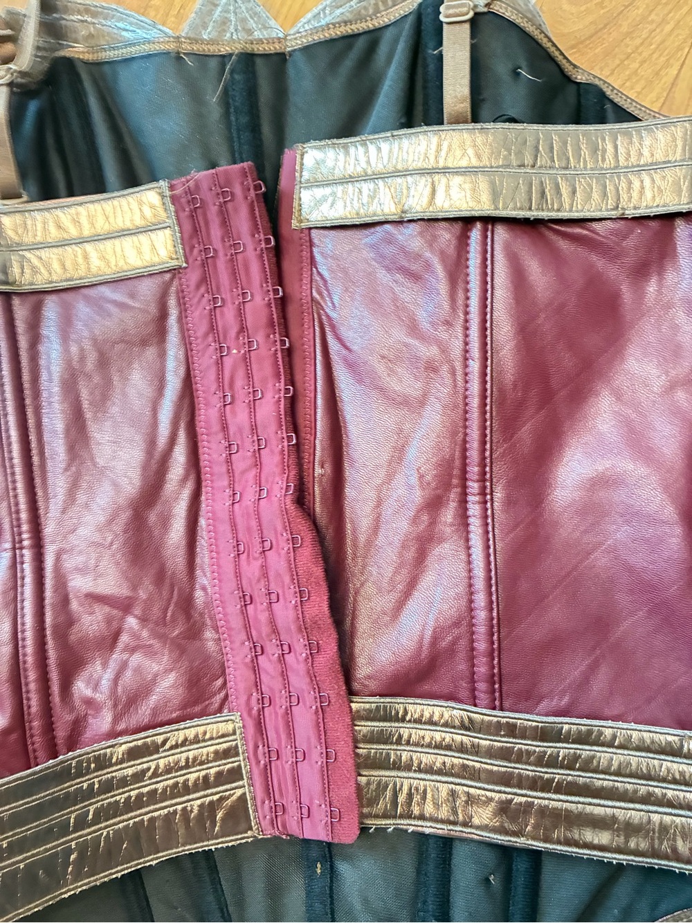 Wonder Woman Corset Costume Top – Burgundy Gold Faux Leather – Medium - Picture 3 of 5